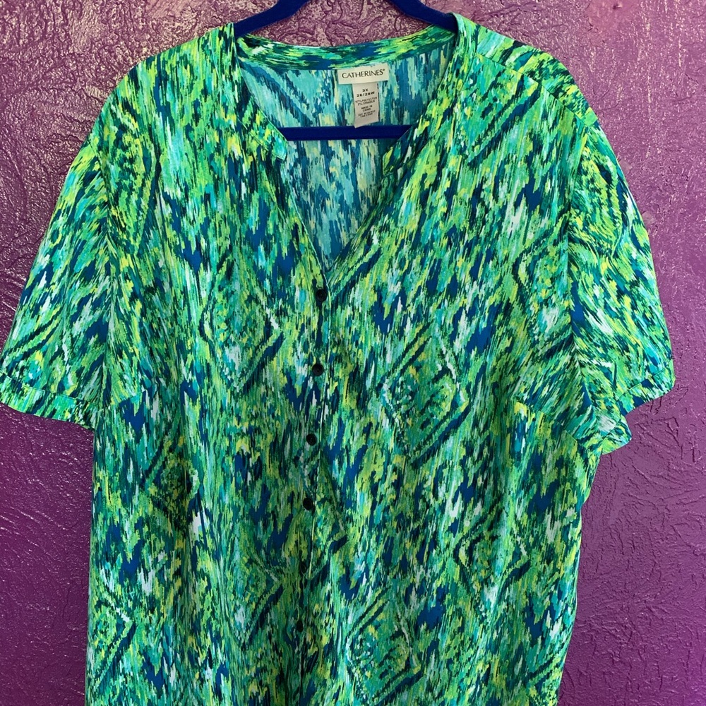 Catherine’s V Neck Button Down Short Sleeve Top 3x
